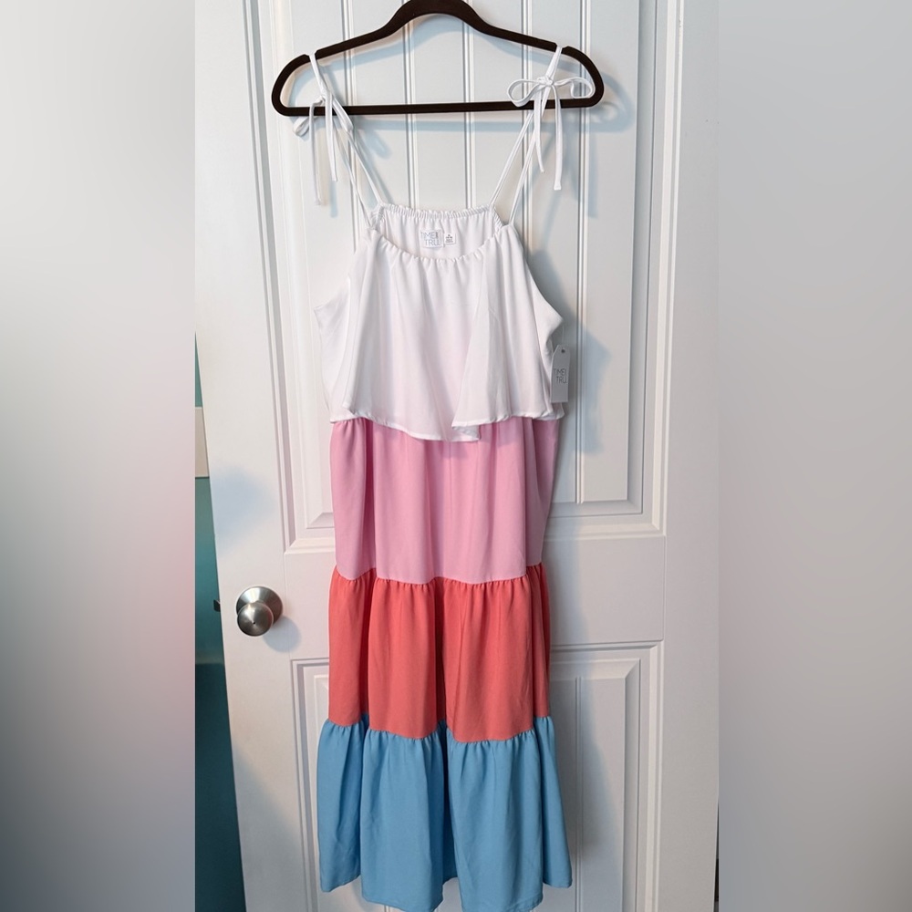 Time and Tru Women’s Maxi Dress - White, Pink, Coral, Blue Size XL (16-18)